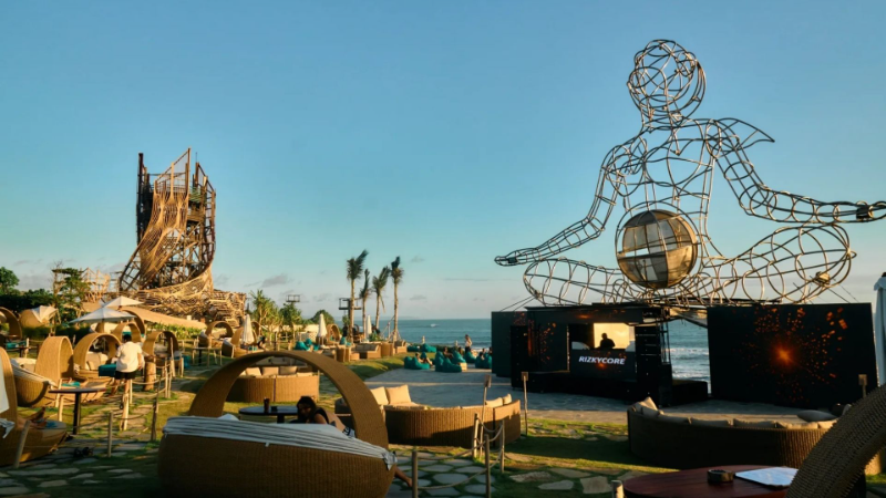 Bali Safari & Marine Park